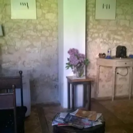 לינה וארוחת בוקר Le Manoir Des Roches